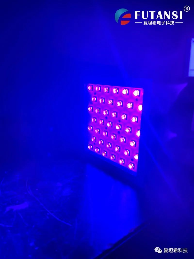 該選擇UV點光源固化機還是UV面光源固化機